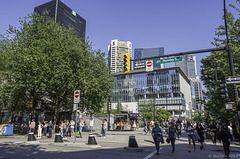 Street Life in Vancouver (© Buelipix)