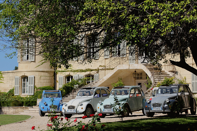 la 2CV ....la  Reine de  l'automobile ....!