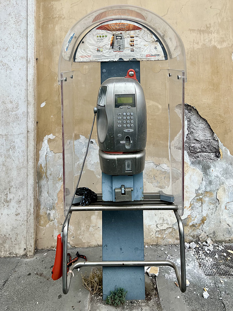 Rome 2025 – Telephone
