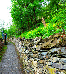 DE - Altenahr - Aufstieg zur Burg