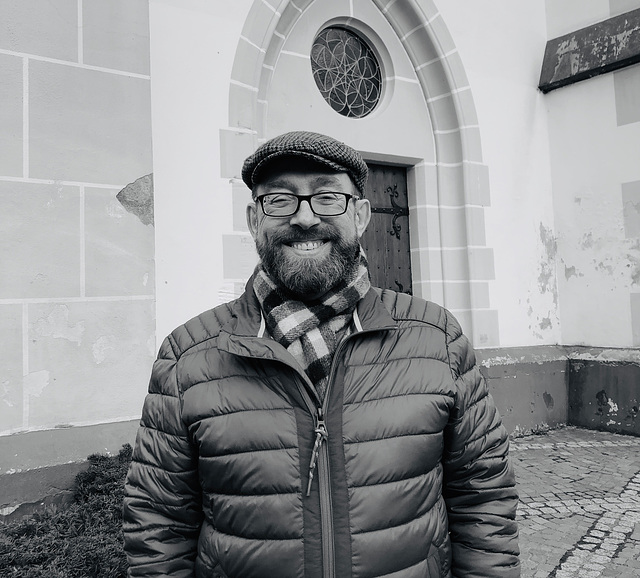 Vor einem Besuch in der St. Laurentius Kirche