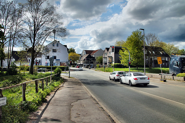 Harpener Hellweg (Bochum-Harpen) / 27.04.2024