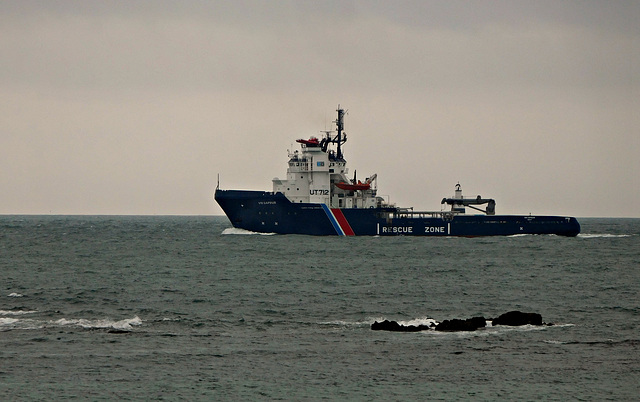 la marine rentre au port