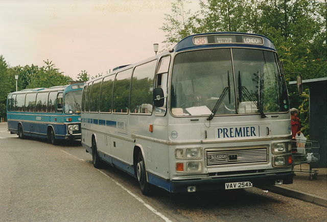 292/01 Premier Travel Services (AJS) VAV 254X at Haverhill - 19 May 1990