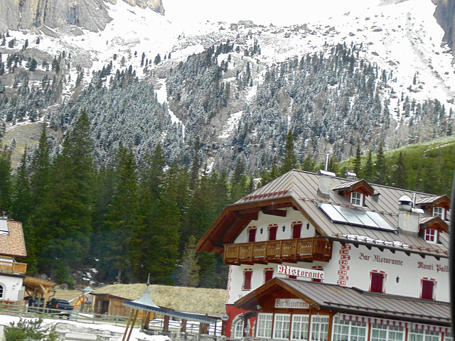 Auf der Abfahrt ins Tal - Val Gardena