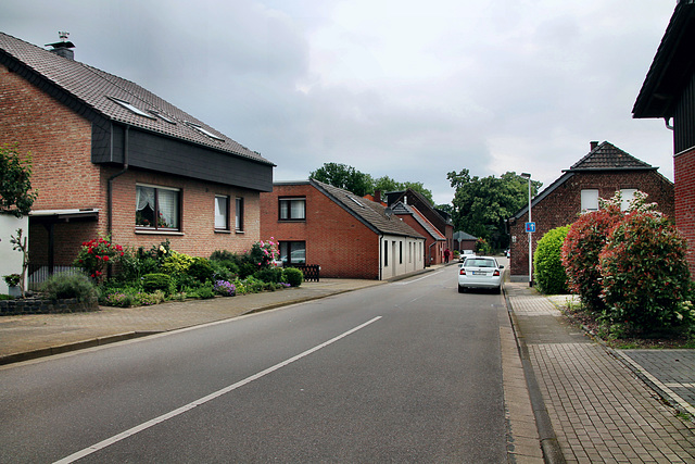 Fackelstraße (Kamp-Lintfort-Hoerstgen) / 1.06.2024