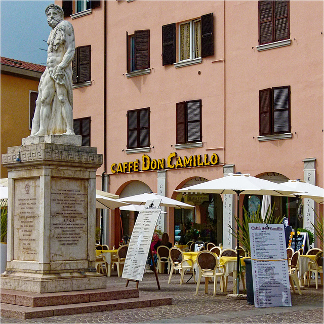 Don Camillo & Peppone a Brescello  06