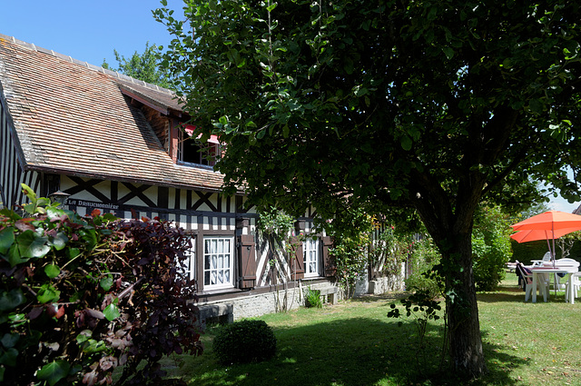 Chaumière normande sans chaume mais non sans charme