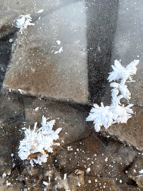 Väterchen Frost hat sein Zepter geschwungen