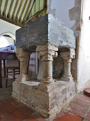 old romney church, kent (6)early c14 font