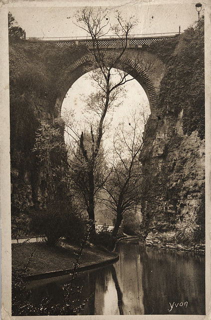 Parc des Buttes Chaumont (1923)