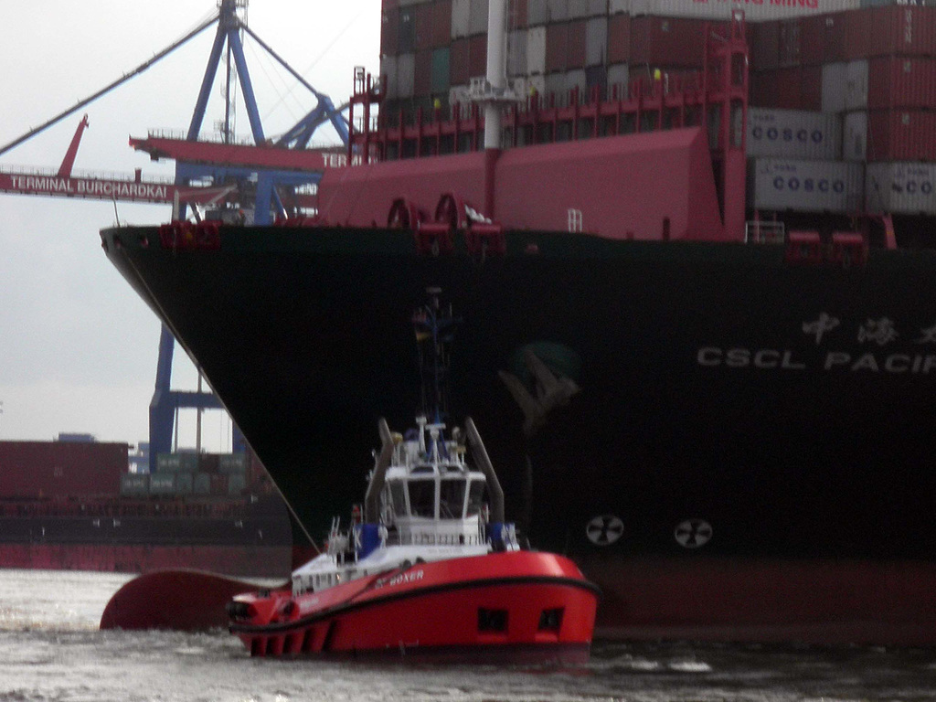 CSCL PACIFIC OCEAN