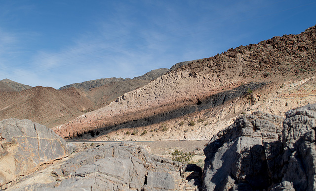 Shoshone CA-178 volcanic seam (0064)