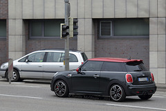 Mini auf der Straße