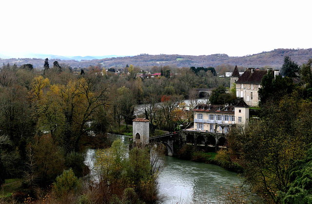 Sauveterre - Pont de la Légende