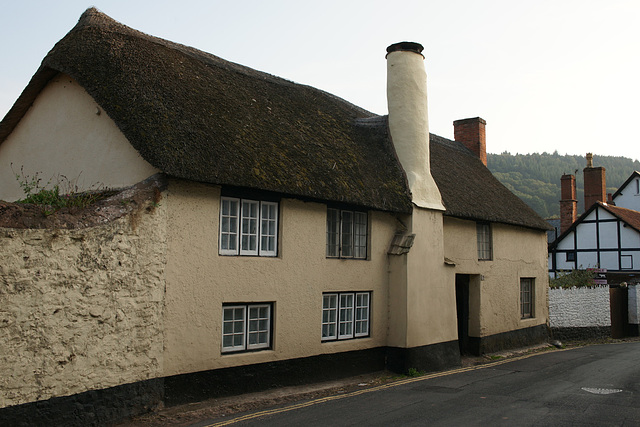 Thatched Cottage In Dunster