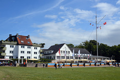 Die Schiffsbegrüssungsanlage am Schulauer Fährhaus