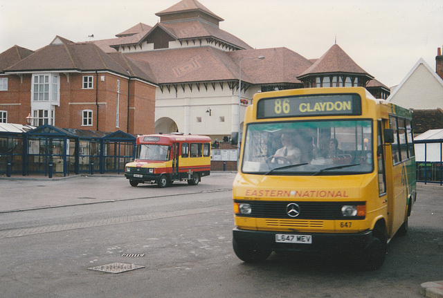 Eastern Counties TH894 (C894 BEX) and Eastern National ENOC 647 (L647 MEV) in Ipswich – 25 Apr 1994 (220-28)