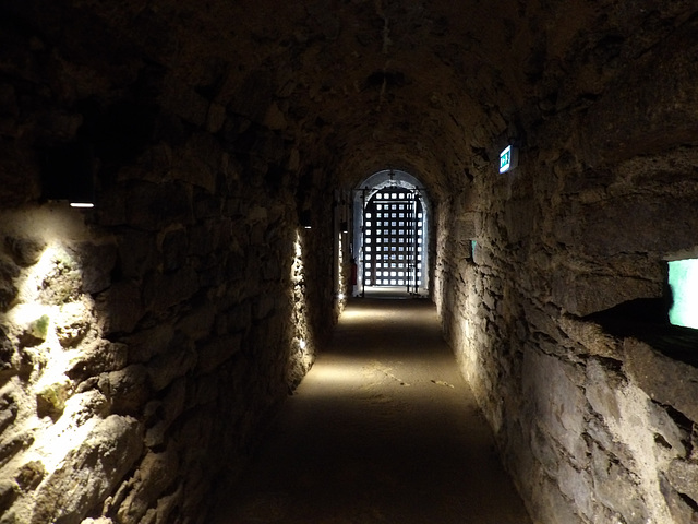 Le souterrain Mercoeur,  au château de Dinan (22)