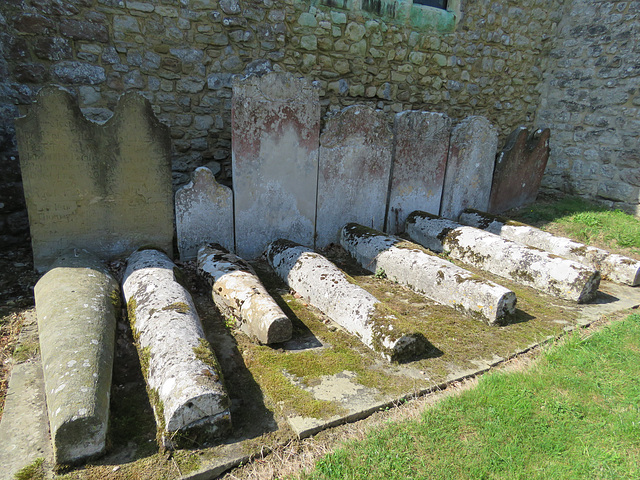 west peckham church, kent , c18 gravestone of william buttenshaw +1756 papermaker (2)