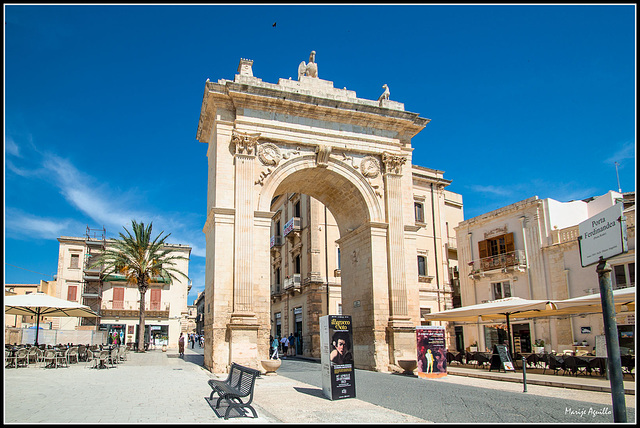 Porta Reale Ferdinandea (Noto, Sicilia)   -   HBM