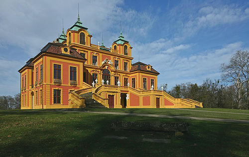 Favoriteschlösschen zur Bespaßung der Regentengesellschaften