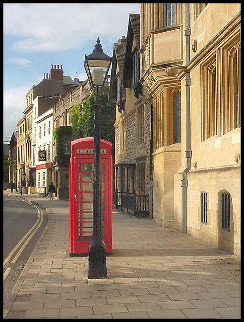 Lamb & Flag phone box