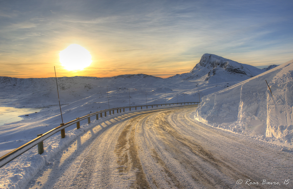 Fv51 Across Valdresflye mountain. Mt. Bitihorn to the right.