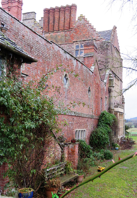 kinnersley castle, herefs.