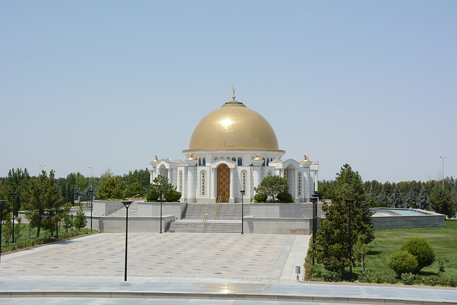 Mausoleum of Turkmenbashi in Gypjak