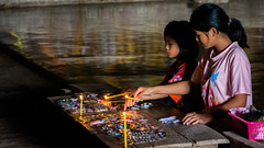 in der Krasae-Höhle bei Kanchanaburi (© Buelipix)