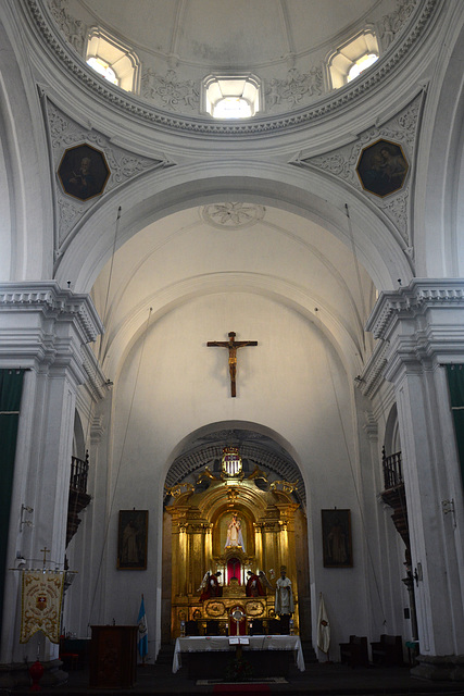 Antigua de Guatemala, Iglesia de la Merced Inside