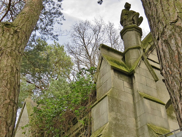 st marylebone / east finchley cemetery, london