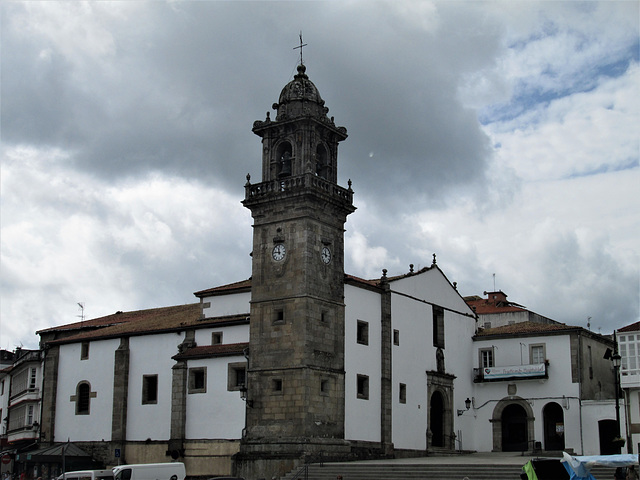 Saint Dominique Church and Convent (16th to 18th centuries).