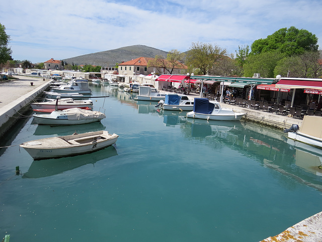 Trogir, le petit canal.