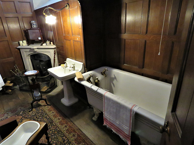 newstead abbey, notts; c19 bathroom