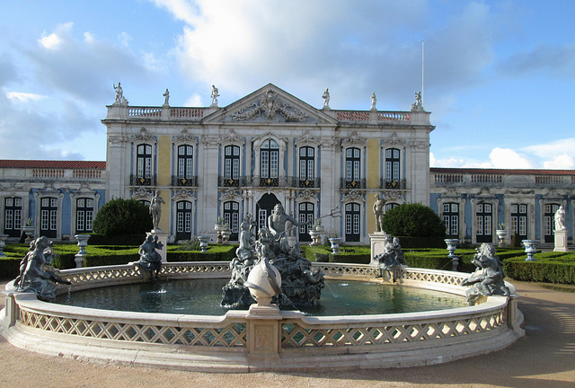 Neptune Fountain.