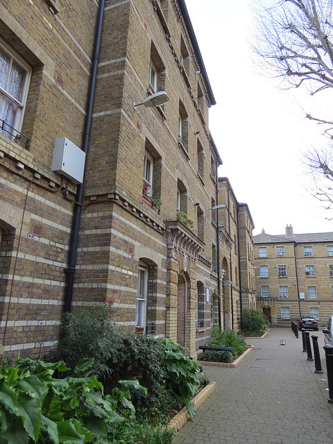 peabody square, blackfriars bridge rd,southwark, london