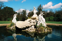 'Fountain of Love', Clivedon, Buckinghamshire