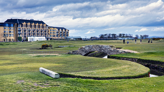 Swilcan Bridge