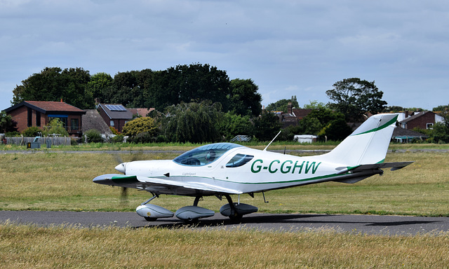 G-CGHW at Solent Airport - 7 July 2020