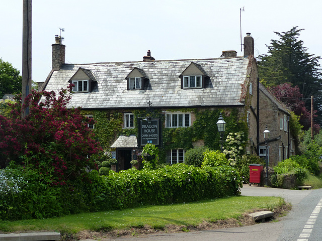 The Dragon House Hotel - 6 June 2016