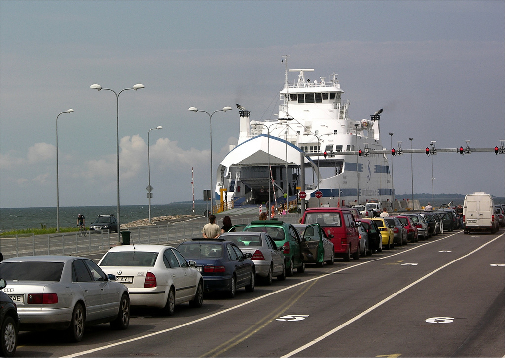 Fähre zur Insel Muhu