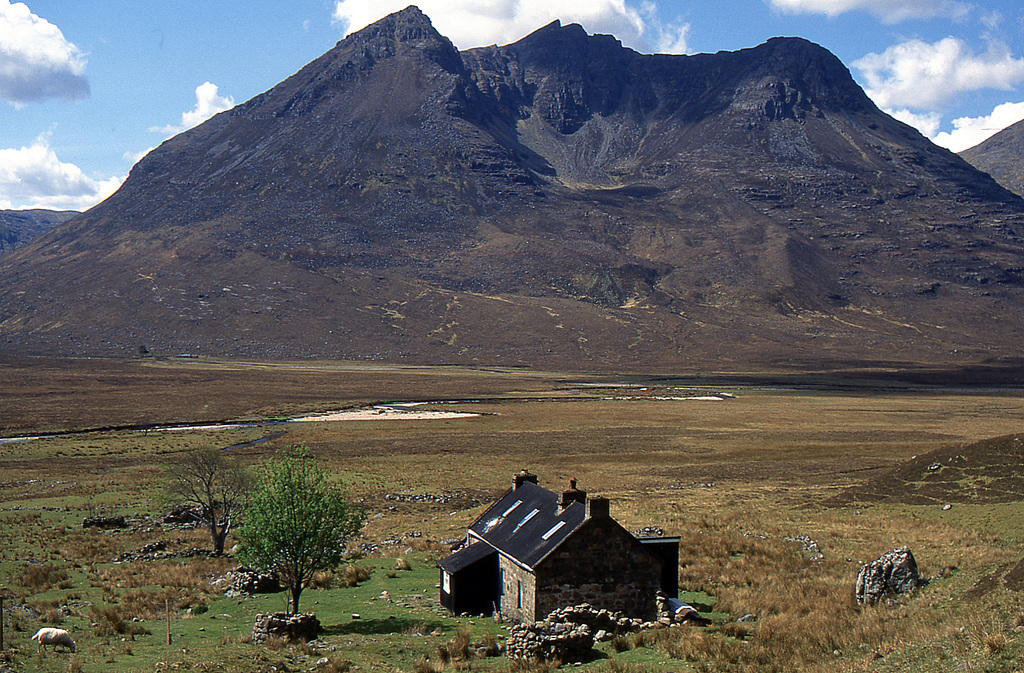 Shenavall Bothy and Ben Dearg Mor