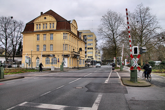 B54 Münsterstraße, Bahnübergang (Lünen) / 4.03.2023