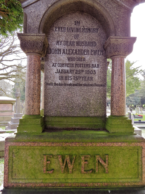 st marylebone / east finchley cemetery, london