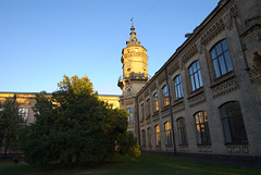 Der Turm auf dem Hauptgebäude NTUU-KPI