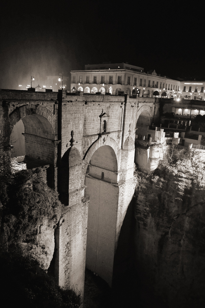 Ronda, rainy night