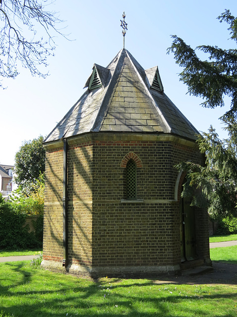 hammersmith margravine cemetery , london