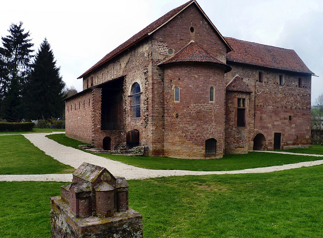 Michelstadt - Einhardsbasilika